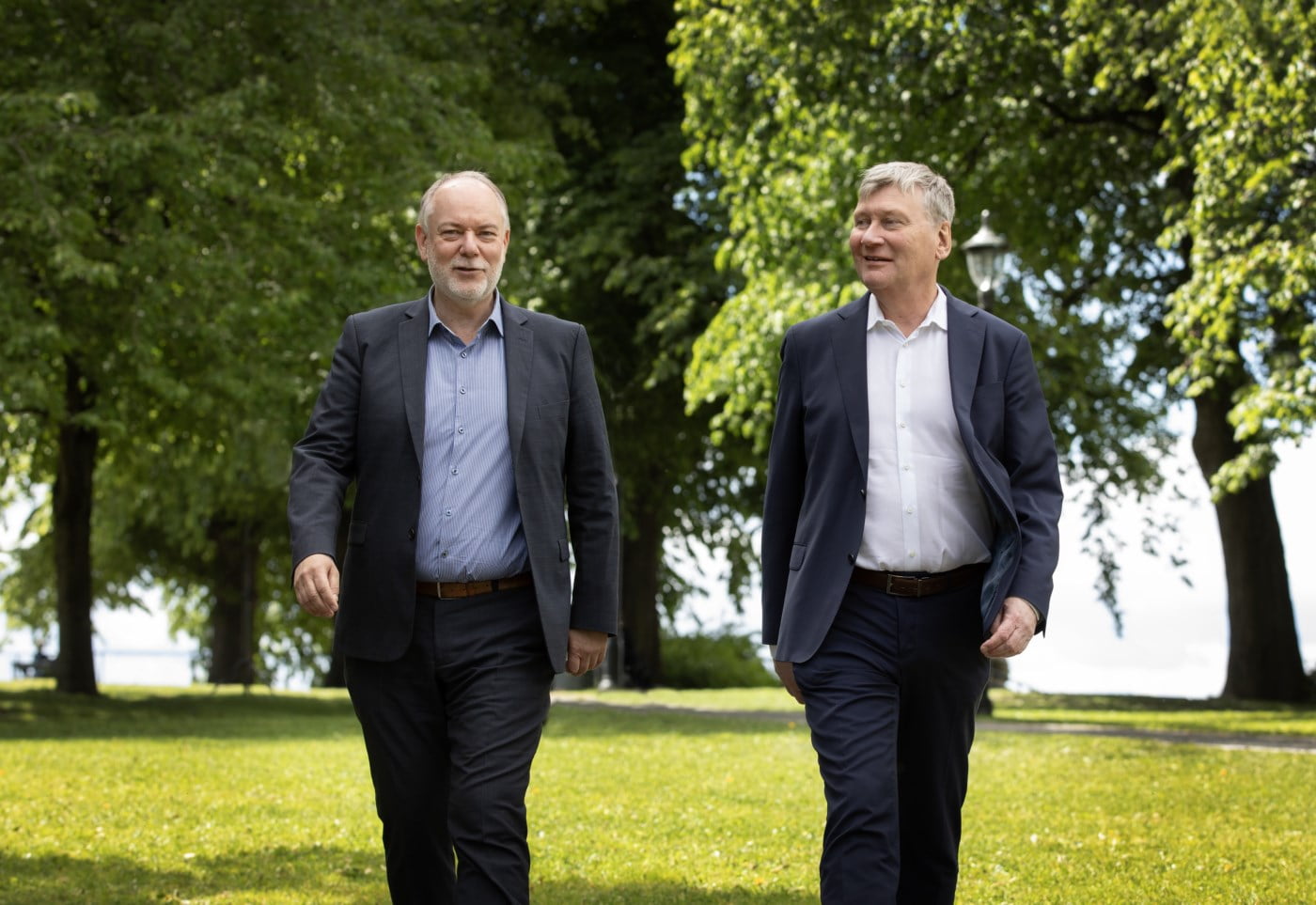 Styreleder Erik Engan (til venstre) og konsernsjef Helge Dalen er fornøyde med Finansdepartementets beslutning. Foto: Sverre Jarild.